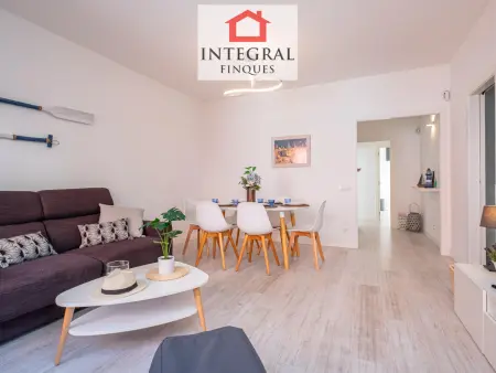 Appartement Rénové à Palamós: 2 Chambres, Plage et Commerces à Pied, Clim et Wifi - Photo 4