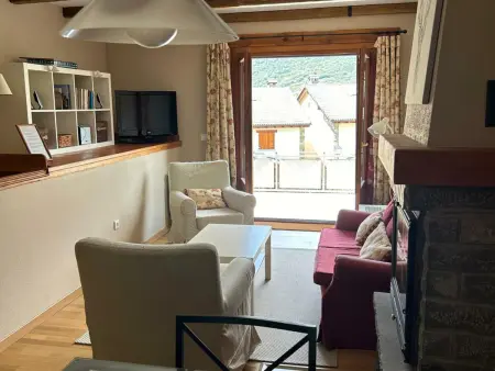 Villa à Villanúa: proche stations de ski, 3 chambres, idéale famille - Photo 1