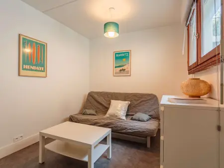 Studio rénové avec piscine, Wi-Fi, proche centre ville et plage - Photo 1