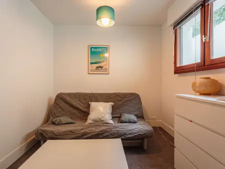Studio rénové avec piscine, Wi-Fi, proche centre ville et plage - Photo 2