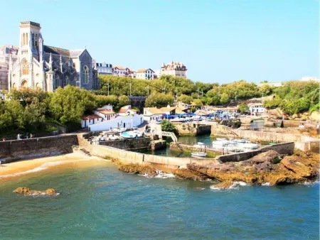 Studio rénové avec piscine, Wi-Fi, proche centre ville et plage - Photo 13