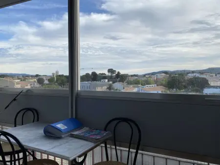 Confortable studio avec loggia fermée, 29m², wifi - Photo 8