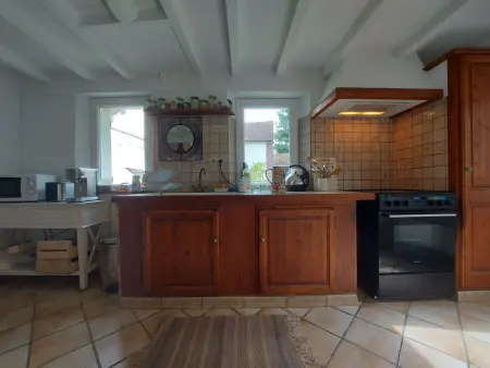 Gîte paisible avec jardin, proche nature et sites historiques, idéale pour détente et activités outdoor. - Photo 7