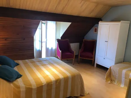 Gîte paisible avec jardin, proche nature et sites historiques, idéale pour détente et activités outdoor. - Photo 12