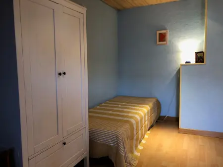 Gîte paisible avec jardin, proche nature et sites historiques, idéale pour détente et activités outdoor. - Photo 14