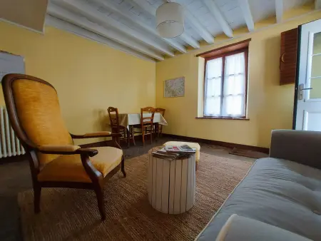 Gîte paisible avec jardin, proche nature et sites historiques, idéale pour détente et activités outdoor. - Photo 15