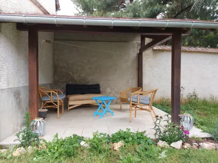 Gîte paisible avec jardin, proche nature et sites historiques, idéale pour détente et activités outdoor. - Photo 20
