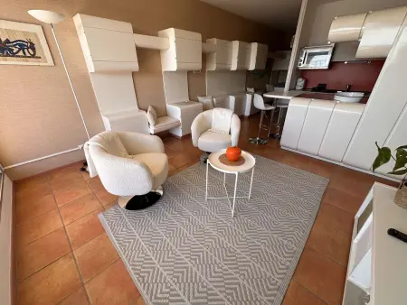 Appartement 3 Pièces, Piscine Privée, Proche Plage - Port Camargue - Photo 8