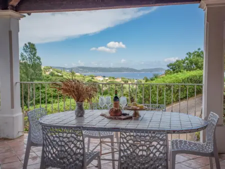 Plage, Villa avec vue, piscine et proche de la plage - Photo 2