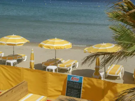 Plage, Villa avec vue, piscine et proche de la plage - Photo 32