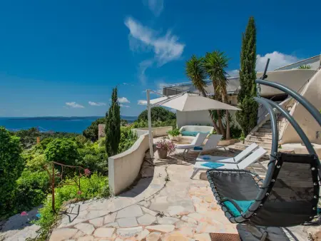 Lessix, Villa de luxe avec piscine chauffée et vue mer - Photo 12