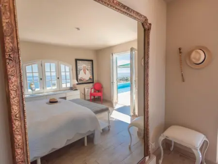 Lessix, Villa de luxe avec piscine chauffée et vue mer - Photo 22