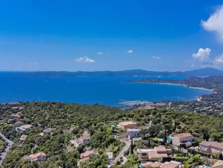 Lessix, Villa de luxe avec piscine chauffée et vue mer - Photo 43