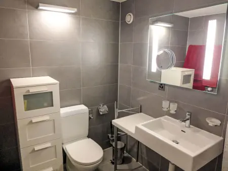 Golf Bellerive 76, Appartement 2 personnes à Crans Montana - Photo 17