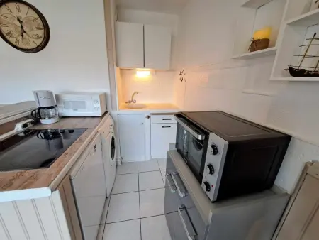 Appartement 2 Pièces avec Piscine, Parking Privé et Proche Plage pour 4 Personnes - Photo 6