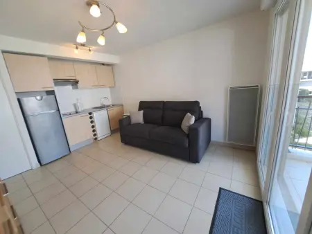 Appartement T2 avec Terrasse, Piscine et Parking Privé - Marseillan - Photo 4