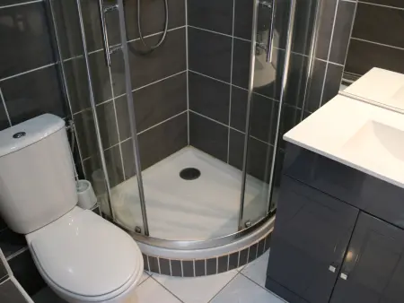 Studio rénové pour 2 personnes avec accès piscine, parking privé et proche des commodités - Photo 6