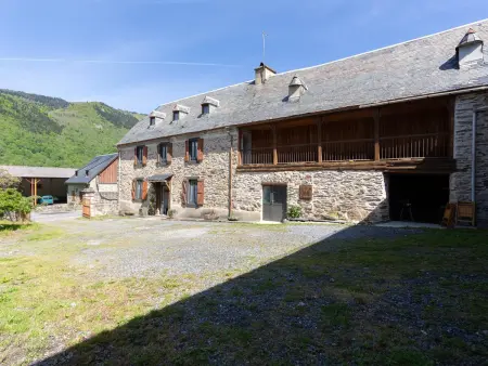 Maison rénovée 12 pers proche Loudenvielle avec Wifi et animaux admis - Photo 18