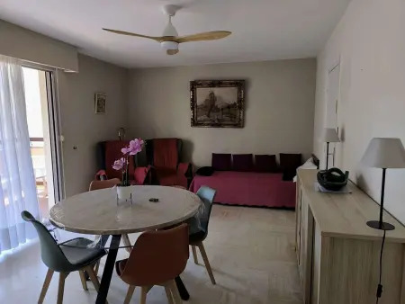 Appartement 2P avec terrasses, parking privé, à 100m des plages - Juan-les-Pins - Photo 1