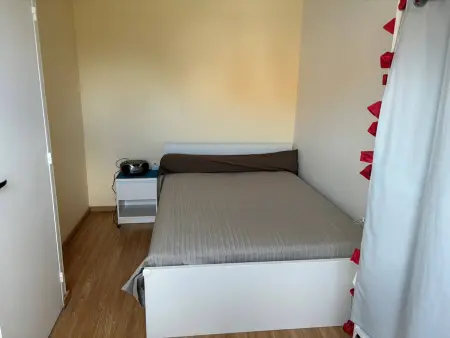 Duplex avec balcon, accès direct plage, parking privatif - Photo 5