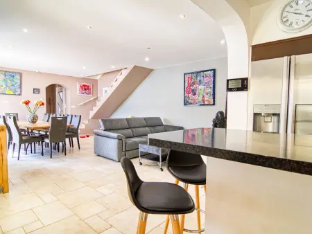 Villa Les Oliviers, Maison 8 personnes à Roquebrune sur Argens - Photo 2
