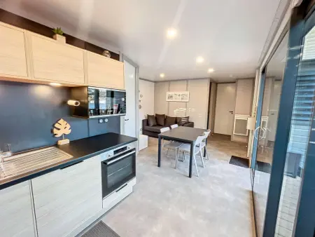 Chalet de Standing à Jullouville: 6 Couchages, Piscine Chauffée, Proche Plage et Commerces, WiFi Gratuit - Photo 3