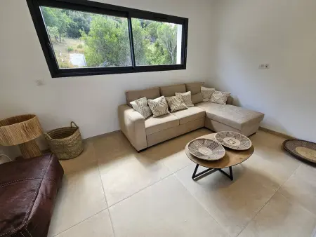 Maison moderne neuve avec piscine privée, clim et WiFi à Solenzara - Photo 10