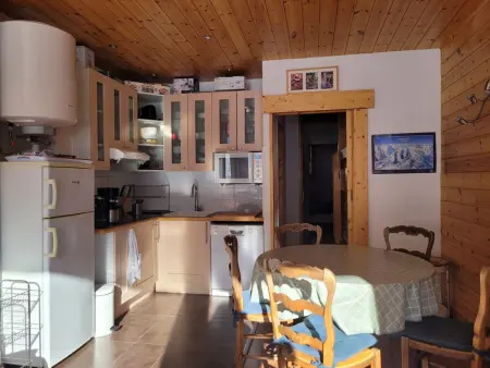 Appartement rénové 6 pers, sur pistes, balcon sud - Photo 8