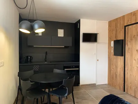 Charmant appart rénové 2 pièces, sur pistes, luxe 3 pers - Photo 4