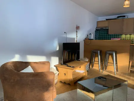 Appartement rénové 4 pers, balcon, proche pistes, parking - Photo 8
