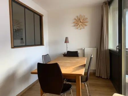 Appartement rénové 4 pers, balcon, proche pistes, parking - Photo 10