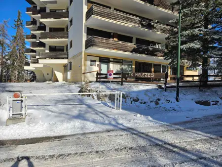Appartement rénové 4 pers, balcon, proche pistes, parking - Photo 11