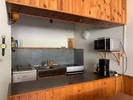 Studio 4 personnes, front de piste avec balcon Sud - Photo 9