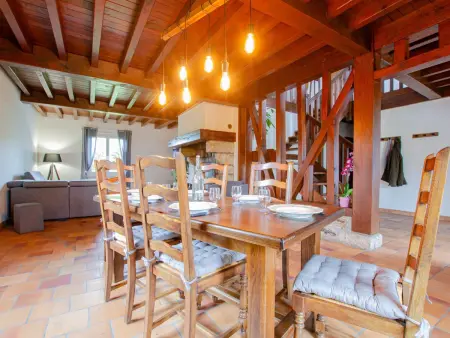 Maison rénovée 4 chambres avec jardin clos, proche lacs et loisirs, à 25 min de Troyes - Photo 3