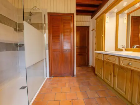Maison rénovée 4 chambres avec jardin clos, proche lacs et loisirs, à 25 min de Troyes - Photo 10