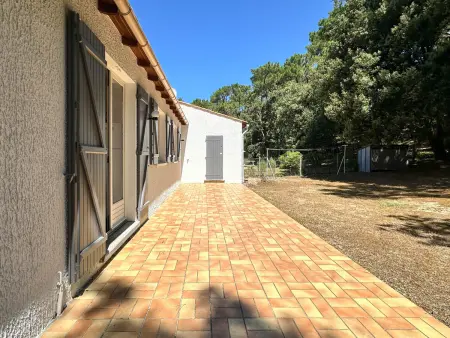 Villa 3 chambres à La Palmyre avec jardin, terrasses et animaux admis - Photo 16