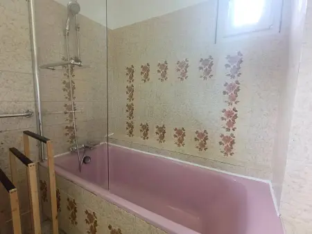 Maison avec WIFI, jardin clos, terrasse, à 600m de la plage - Pleumeur-Bodou - Photo 4