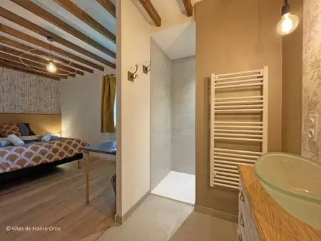 Maison en pierre avec jardin normand, wifi inclus - Photo 13