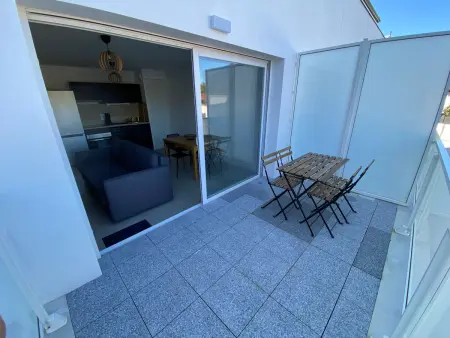 T2 moderne avec terrasse ensoleillée et parking au centre d'Anglet, proche des plages - Photo 9