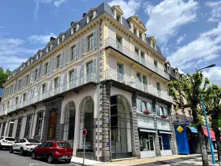 Bel appartement T3 avec terrasse et wifi au centre de La Bourboule - Photo 16