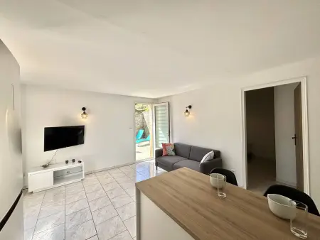Appartement T3 avec Piscine Privée et Jardin à Porticcio, Près des Plages et de l'Aéroport - Photo 3
