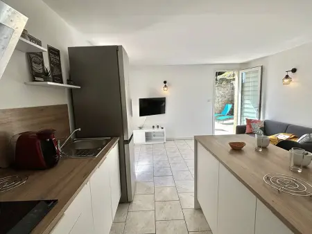 Appartement T3 avec Piscine Privée et Jardin à Porticcio, Près des Plages et de l'Aéroport - Photo 8