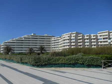Canet-en-Roussillon - T2 moderne 4 pers, accès direct plage, terrasse vue mer - Photo 12