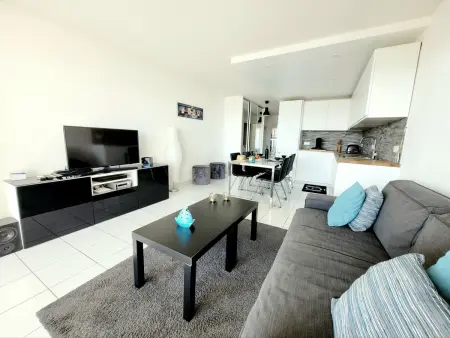 Canet-en-Roussillon - 6 pers - T3 - Plage directe, PKG, Piscine, Wifi - Photo 3