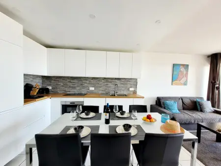 Canet-en-Roussillon - 6 pers - T3 - Plage directe, PKG, Piscine, Wifi - Photo 6