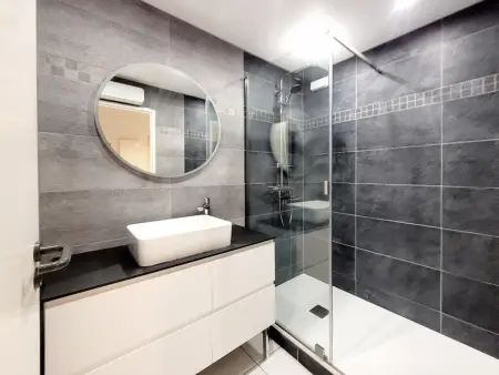 Canet-en-Roussillon - 6 pers - T3 - Plage directe, PKG, Piscine, Wifi - Photo 12