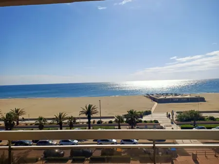 Canet-en-Roussillon : T3 spacieux, 6 personnes, terrasse panoramique - Photo 1