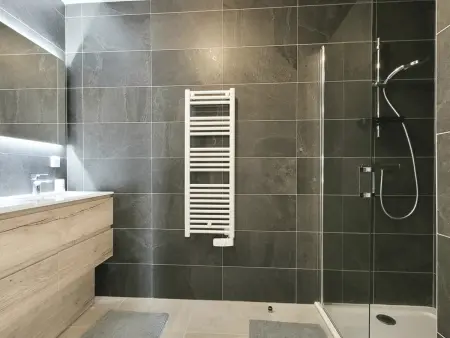 Canet - Appartement T3 Neuf, Climatisé, 4 Pers, Parking inclus - Photo 6