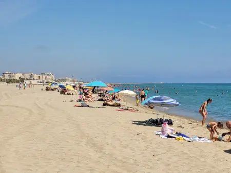Canet - Appartement T3 Neuf, Climatisé, 4 Pers, Parking inclus - Photo 8