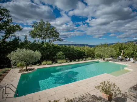 La porteuse deau, Villa avec vue panoramique et grande piscine - Photo 1